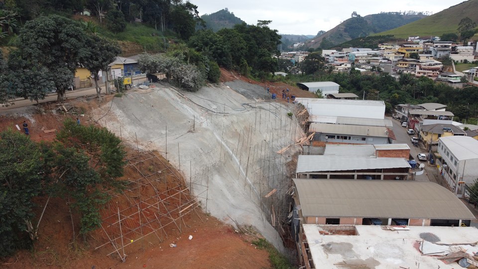 Ibitirama  executa obras com recursos do Fundo Cidades